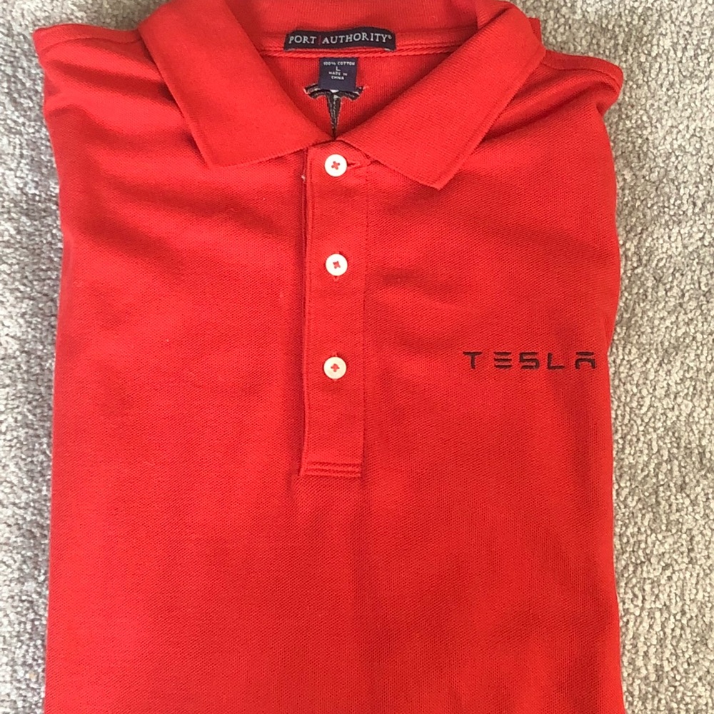 Men’s Tesla polo